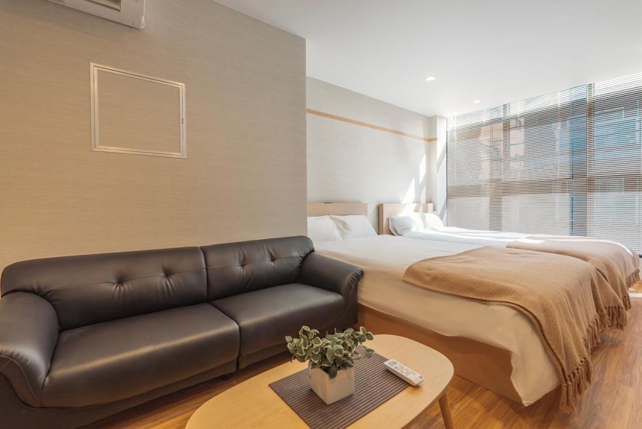 谷町君・星hotel・道頓福居 Osaka Zewnętrze zdjęcie